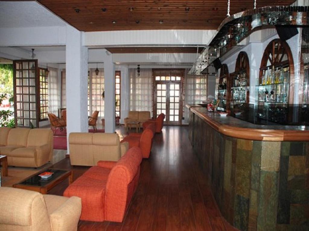Taradella Hotel Alissos Eksteriør bilde