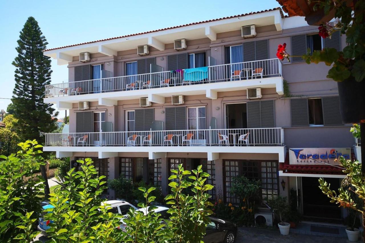 Taradella Hotel Alissos Eksteriør bilde